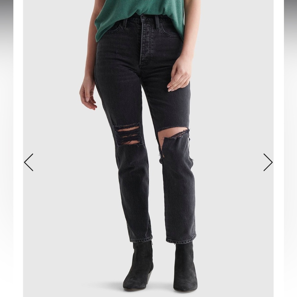 Lucky Brand High Rise Drew Mom Jean Washed‎ Black Ripped Knee 12/31 Casual Edgy